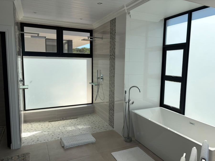 4 Bedroom Property for Sale in Moquini Coastal Estate Western Cape